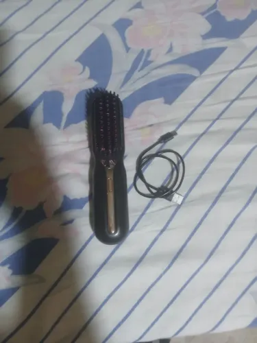 Mini Escova Alisadora de Cabelo Sem Fio