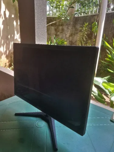 Monitor TCN Led 19