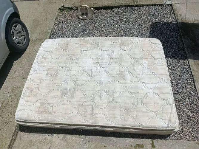 Colchão para vender Hoje!!!