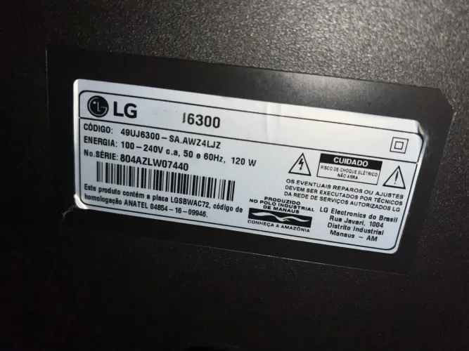 TV LG para retirada de peças