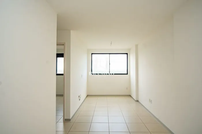Apartamento 2 Quartos (1 Suíte)  Barro Duro, Maceió