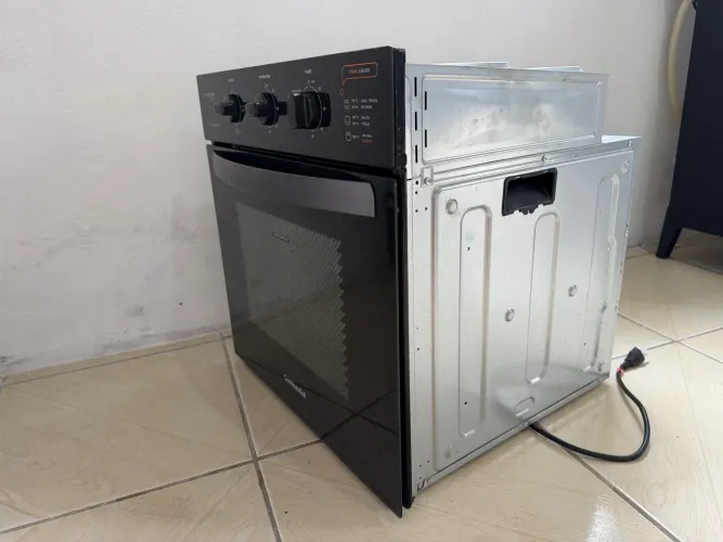Forno elétrico de embutir continental 75 litros 