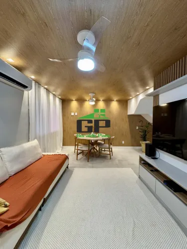 A sua casa com piscina em condomínio fechado