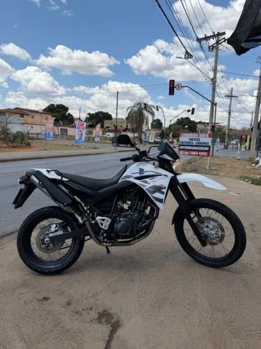 XT 660R
