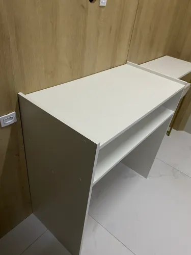 Mesa para estudo ou manicure e nail