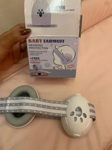Proteção de orelha para bebês