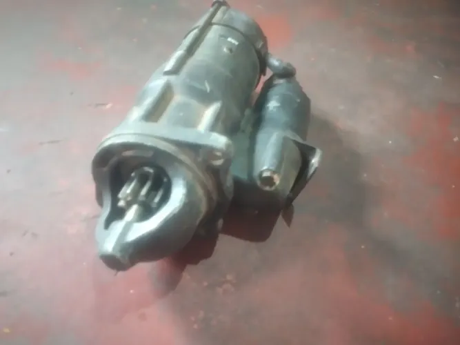 Motor de arranque 24v 3891. 10 dentes