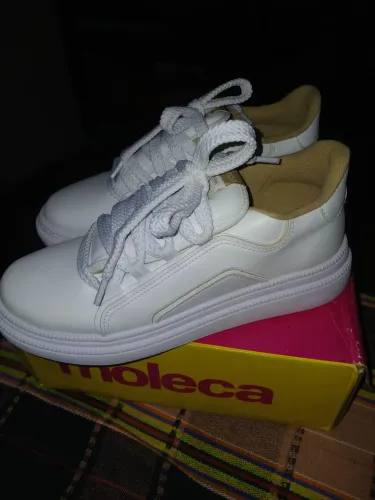 Vende-se tênis da moleca original