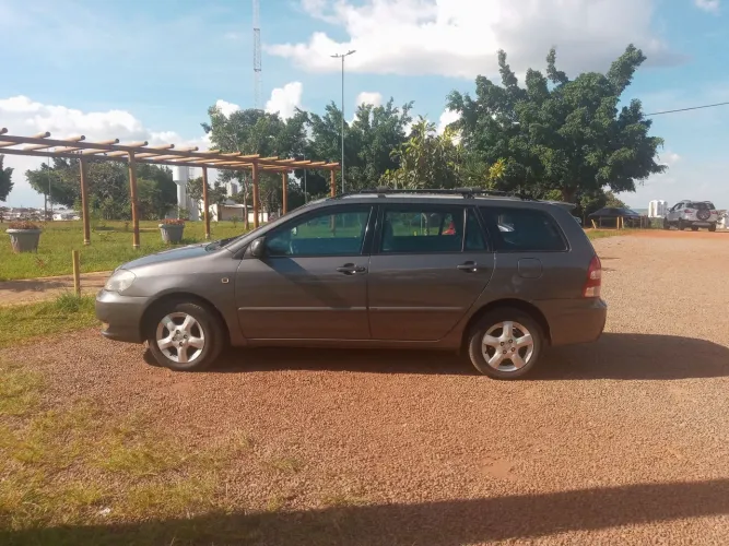 Toyota Corolla Fielder SW 1.8/1.8 XEI Flex Aut. 2005