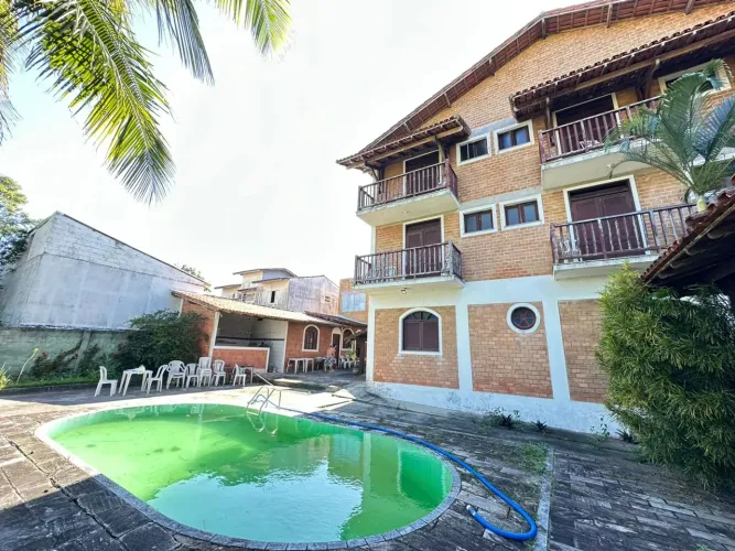 Imóvel para venda possui 1008 metros quadrados com 15 quartos em Meaípe - Guarapari - ES