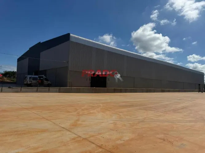 Barracão para alugar em Maringá, Parque Industrial, com 10000 m²