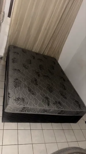 Cama box