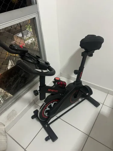 Bicicleta Ergométrica Spinning 6kg