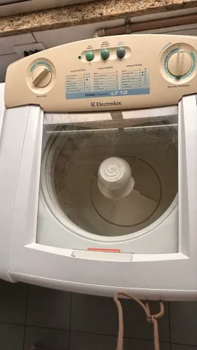 Máquina de lavar Electrolux 12 kg