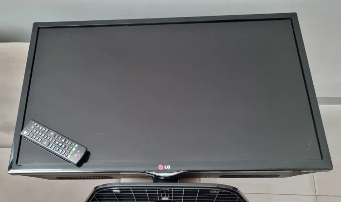 SMART TV LG 32 polegadas troco por Samsung S23 256 gb 