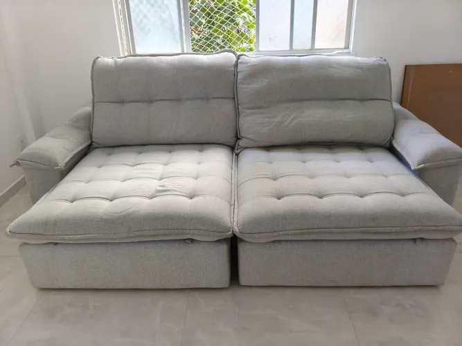 Vendo Sofá de Linho 4 lugares retrátil e reclinável