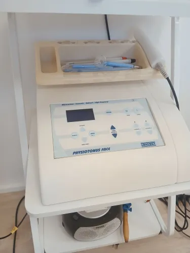 Aparelho Estético Facial