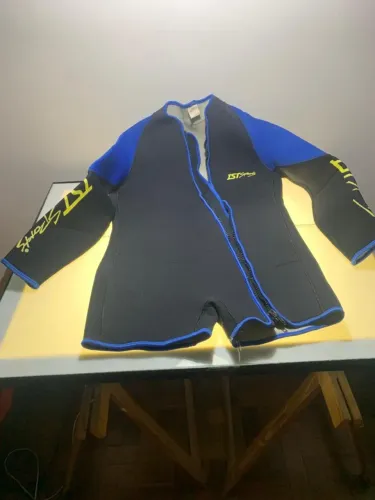 Roupa Neoprene Mergulho 5mm Tamanho M Manga Comprida