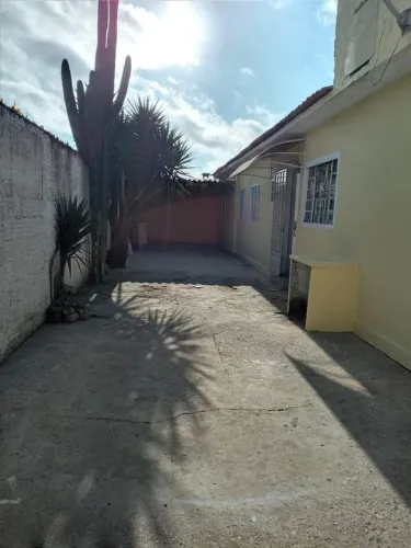 Vendo casa em vila no jardim nova era Itapetininga .