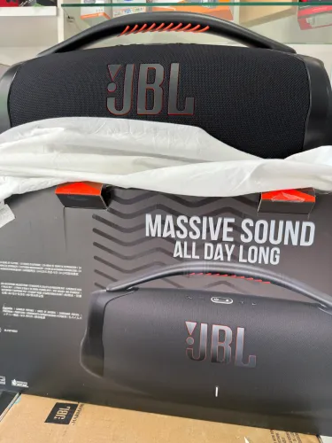 Boombox 3