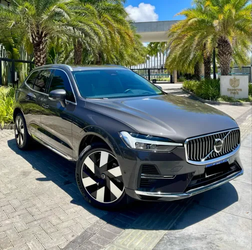 Volvo XC-60 T-8 Ultra 2.0 AWD (híbrido) 2025