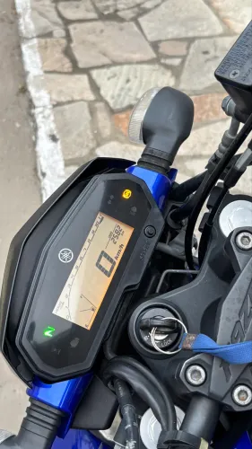 Fazer 250 (apenas 2.700km rodados)