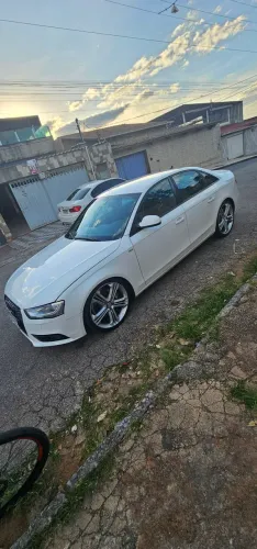 Audi A4 2.0 Avant 16V TFSI Quattro Stronic 2013