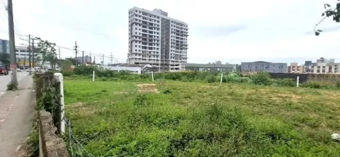 Locação | Terreno de 2.380 m² - Roçado, em São José.