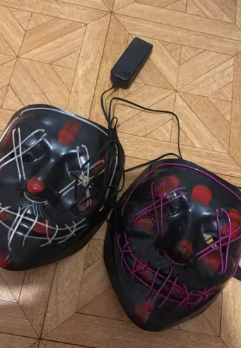 máscara halloween led