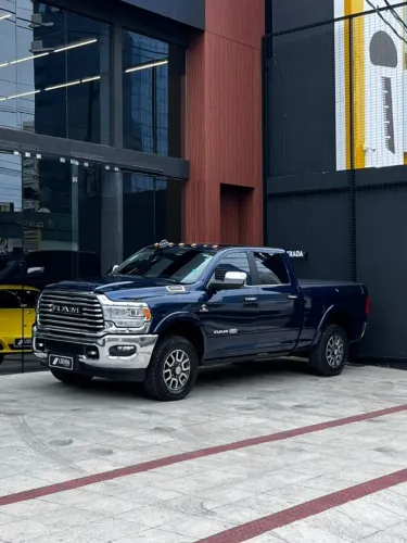 Ram 3500 Limited Longhorn 6.7 TB CD Diesel 2022