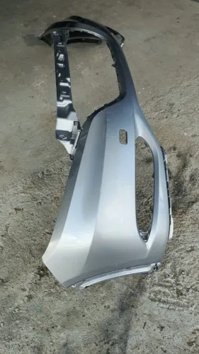PARA-CHOQUE DIANTEIRO HR-V 15/18 COM DETALHES