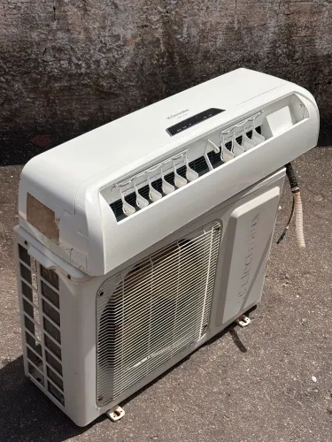 AR-CONDICIONADO ELECTROLUX 12.000 BTUs - ÓTIMO ESTADO! ?