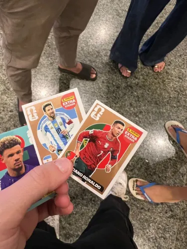 Figurinhas Legend Messi e Cristiano Ronaldo BRONZE