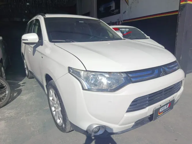 Mitsubishi Outlander 3.0/ GT 3.0 V6 Aut. 2015