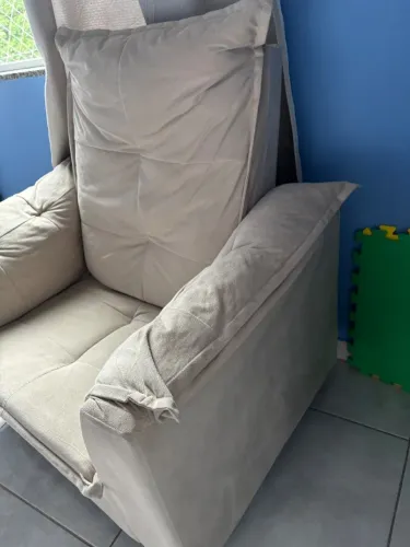 Poltrona de Amamentação 