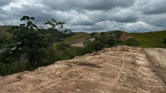 Lote a venda em Bela Vista com 335,88 m² - Resende - RJ