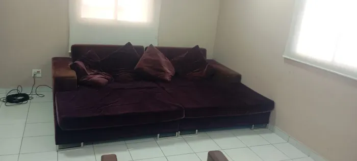 Sofá cama usado no estado medidas 2,65 X 1,80 fixo