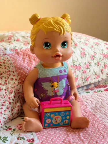 Baby Alive com maletinha