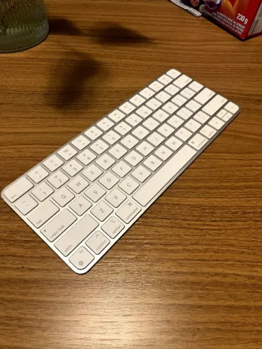 Apple Magic Keyboard