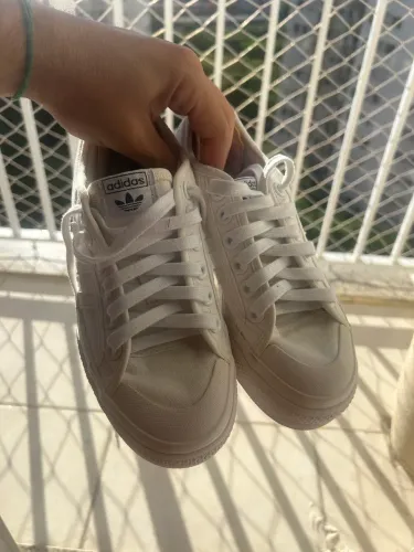 Tênis Adidas feminino tamanho 36