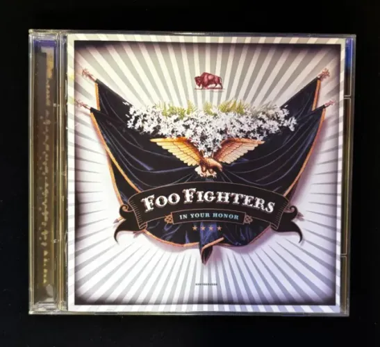 CD FOO FIGHTERS - IN YOUR HONOR (CD DUPLO ORIGINAL)
