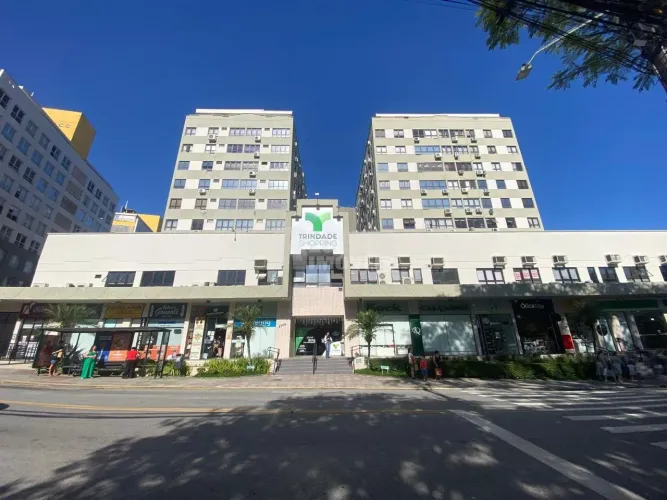 Ótima sala para locação no bairro Trindade!