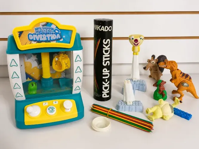 Brinquedo Garra divertida - pega vareta - 3 unidades -Ótima Opção para Crianças
