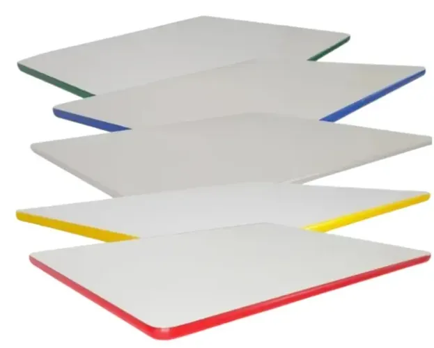 TAMPO PARA CARTEIRA ESCOLAR - ABS COLORIDO TAMPO PARA CARTEIRA ESCOLAR - ABS COLORIDO TAMP