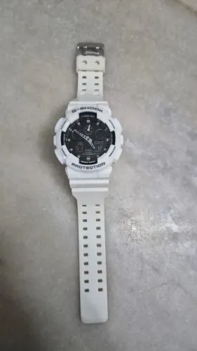 Relógio masculino CASIO G-shock GA-100L Branco