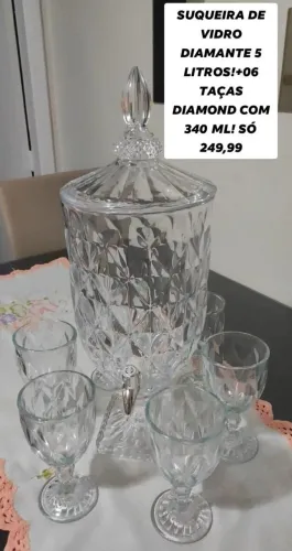 Suqueira de Vidro Com 05 Litros+ 06 Taças Diamond Com 340 ML
