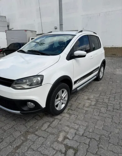 Volkswagen Crossfox 1.6 MI Total Flex 8V 5P 2011