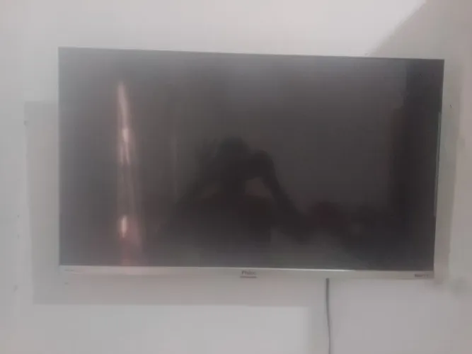 Vende se uma tv esmart 32 polegada 