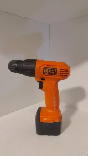 Parafusadeira Black + Decker