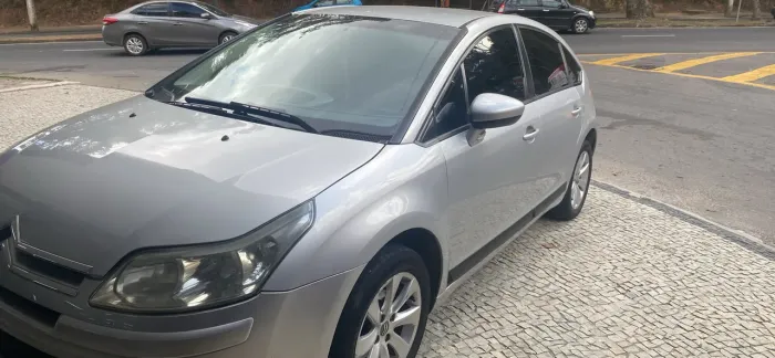 Citroen C4 GLX 1.6 Flex 16V 5P Mec. 2011